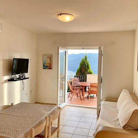 Veronika Apartments Rabac Luaran gambar