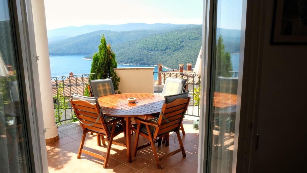 Veronika Apartments Rabac Luaran gambar