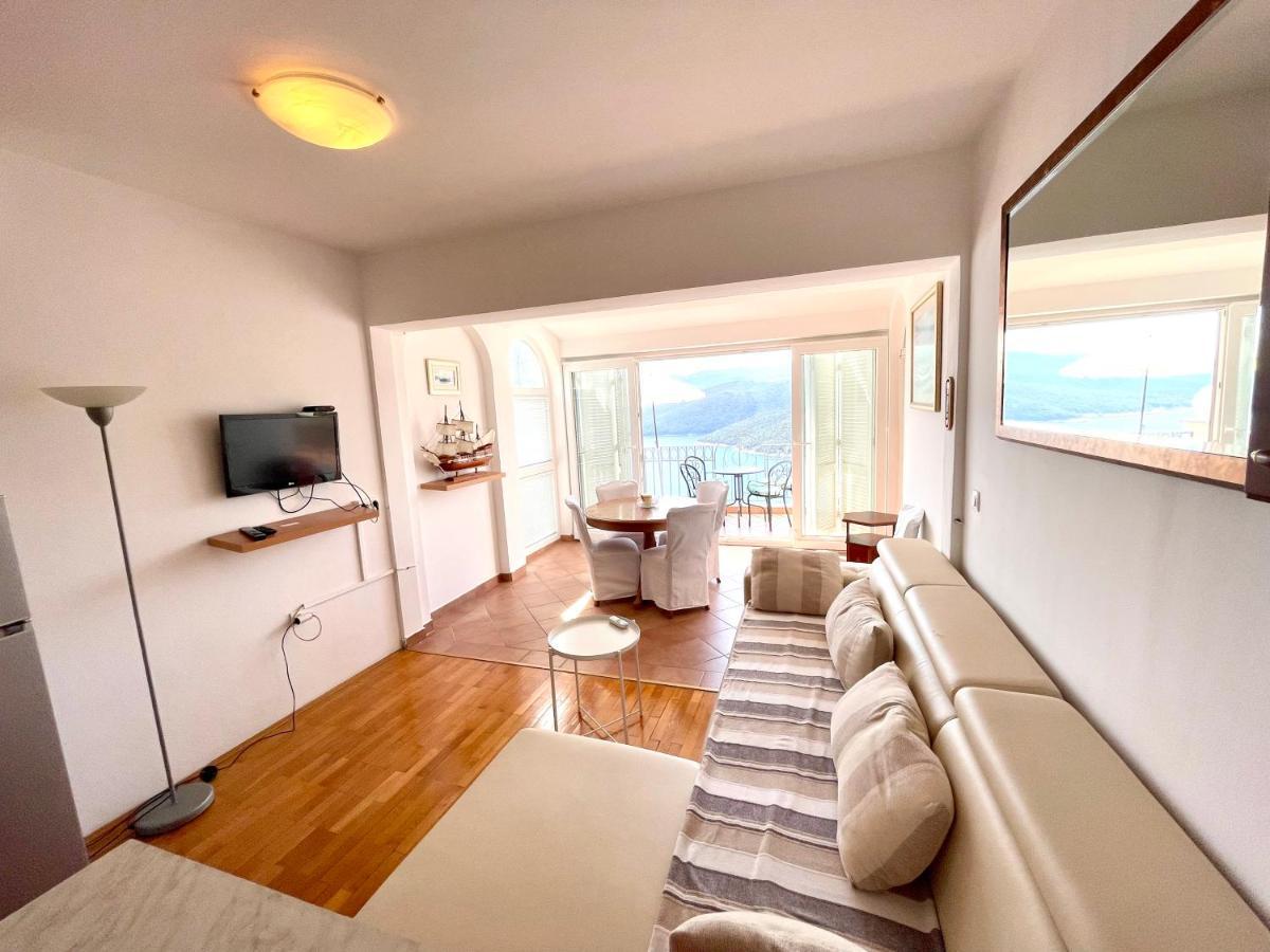Veronika Apartments Rabac Luaran gambar